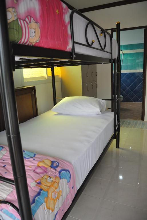 Aonang Backpacker Hostel Ao Nang ภายนอก รูปภาพ